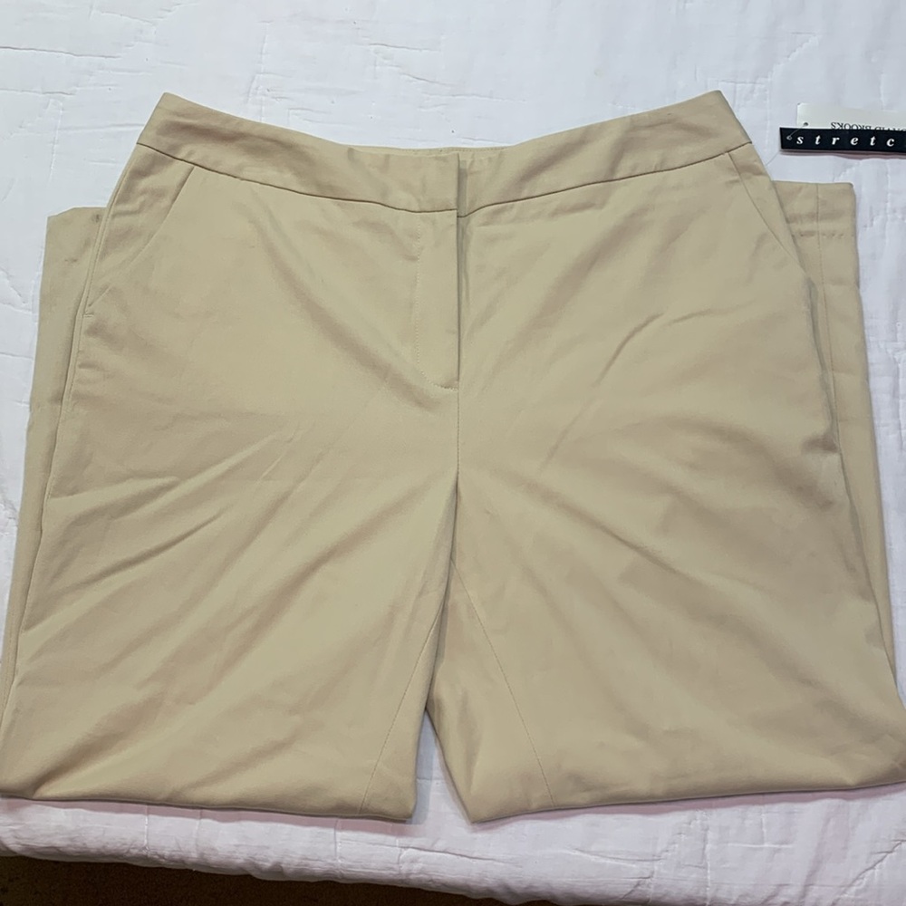 NWT David Brooks Women's Beige Flat Front Stretch Trousers/Pants‎